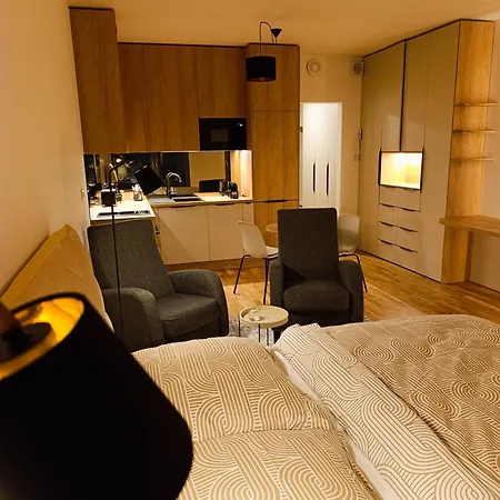 Metropolis Apartment, Free Parking, Center * Bratislava