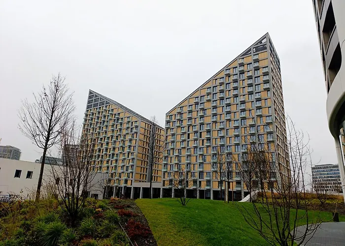 アパート Metropolis Apartment, Free Parking, Center, Self Check-in ブラチスラヴァ