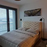 Metropolis Apartment, Free Parking, Center, Self Check-in Pressburg