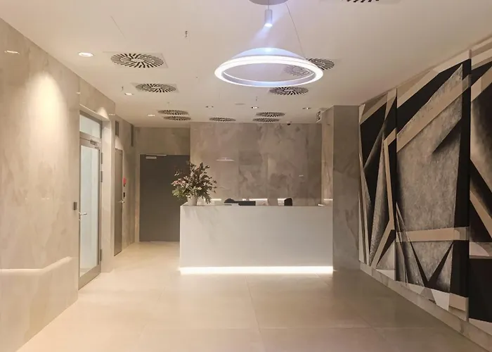 Metropolis Apartment, Free Parking, Center, Self Check-in